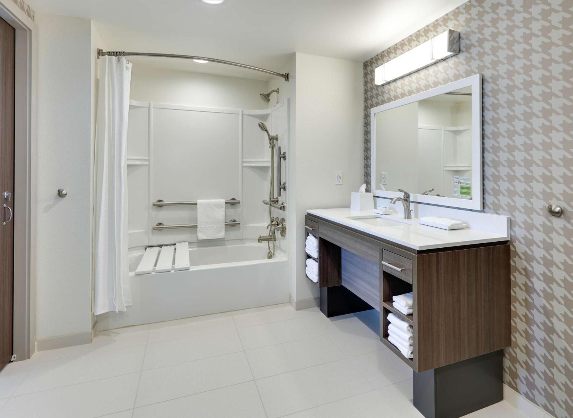 Home2 Suites By Hilton Yakima Airport Екстериор снимка