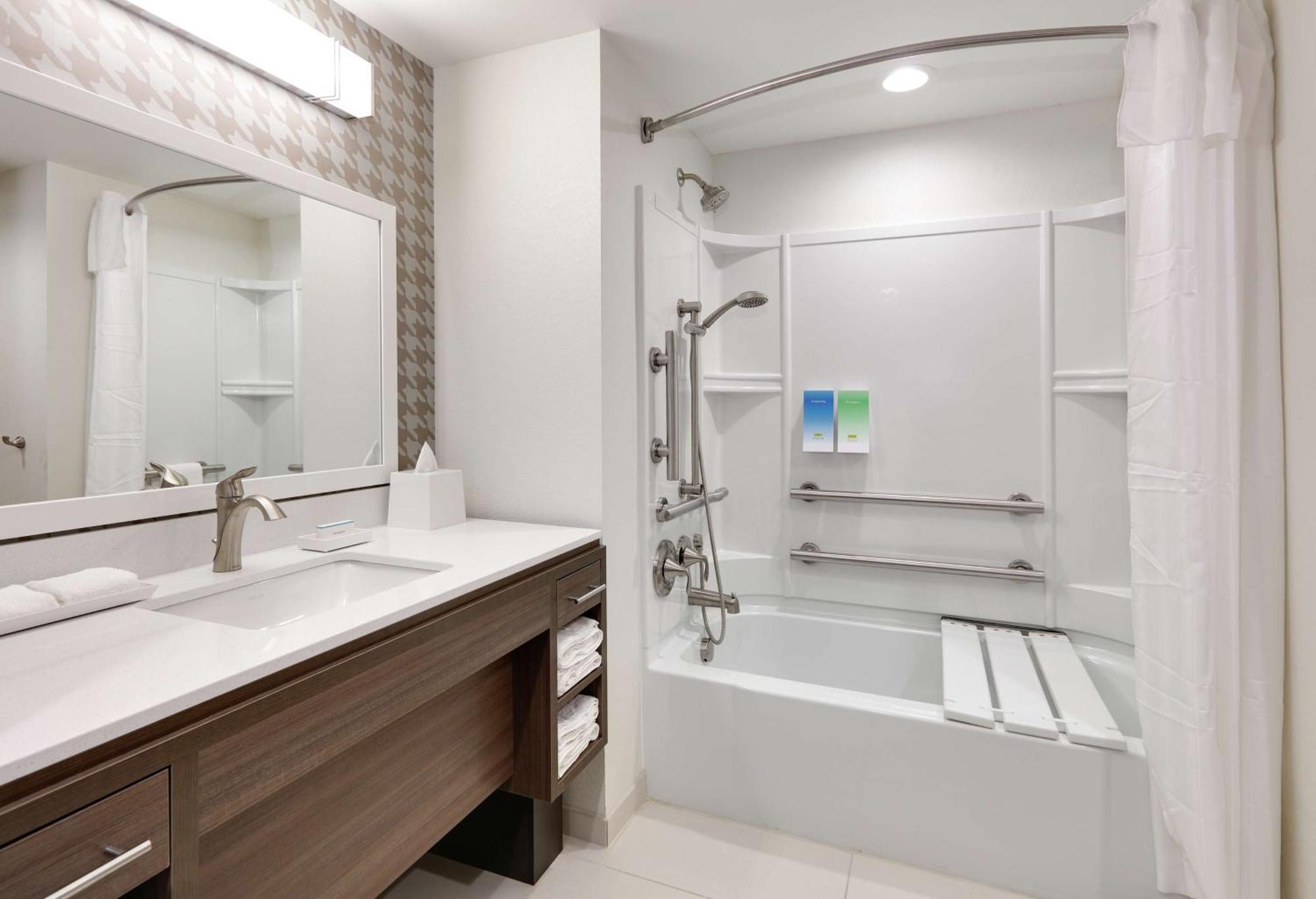 Home2 Suites By Hilton Yakima Airport Екстериор снимка